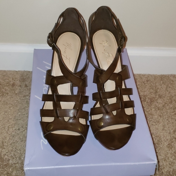 Marc Fisher Sandals Size 9 - Picture 2 of 4